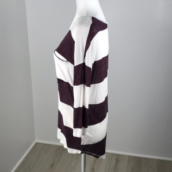 Authentic American Heritage V-Neck Top Size S - Picture 4 of 5